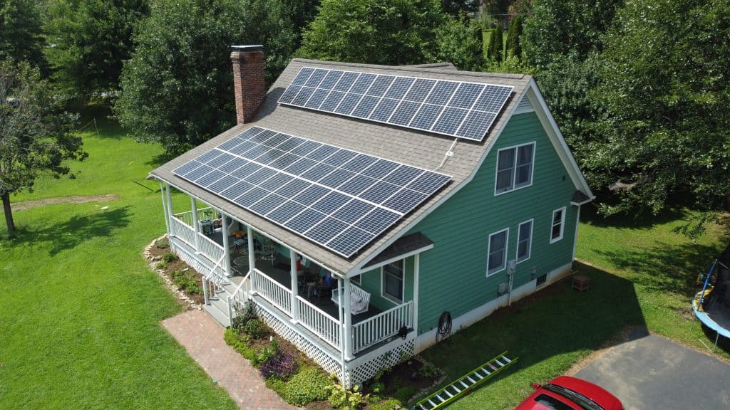 rooftop solar install